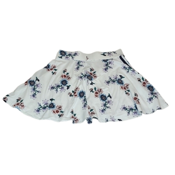 Joe Boxer Skirt - Picture 2 of 4